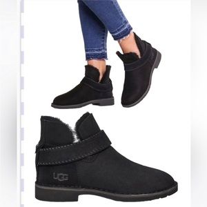 UGG Women's McKay Boots  8.5 Short Chelsea PullOn Black Suede Sherpa Shearling